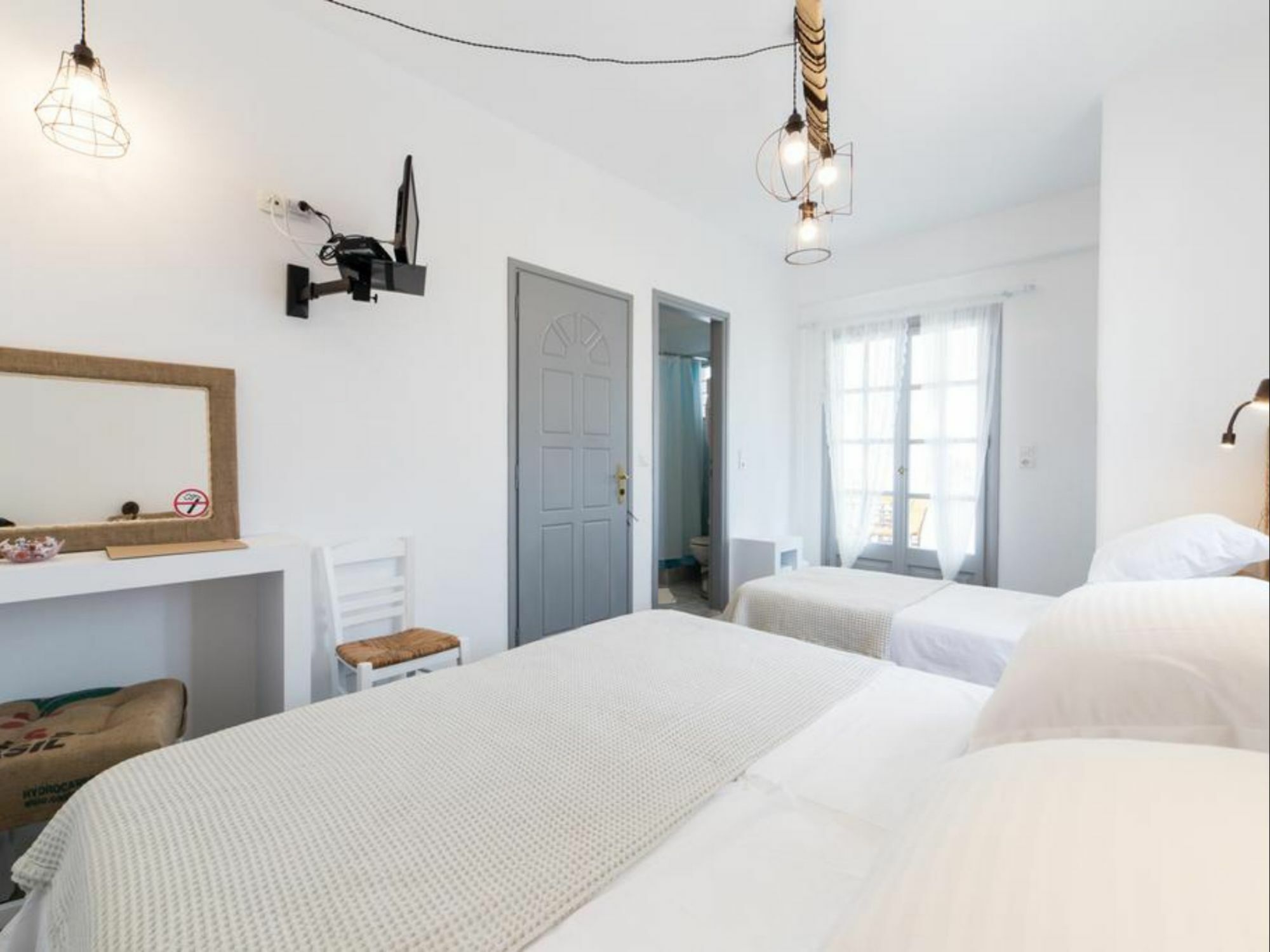 Evi Rooms Alikí Kültér fotó