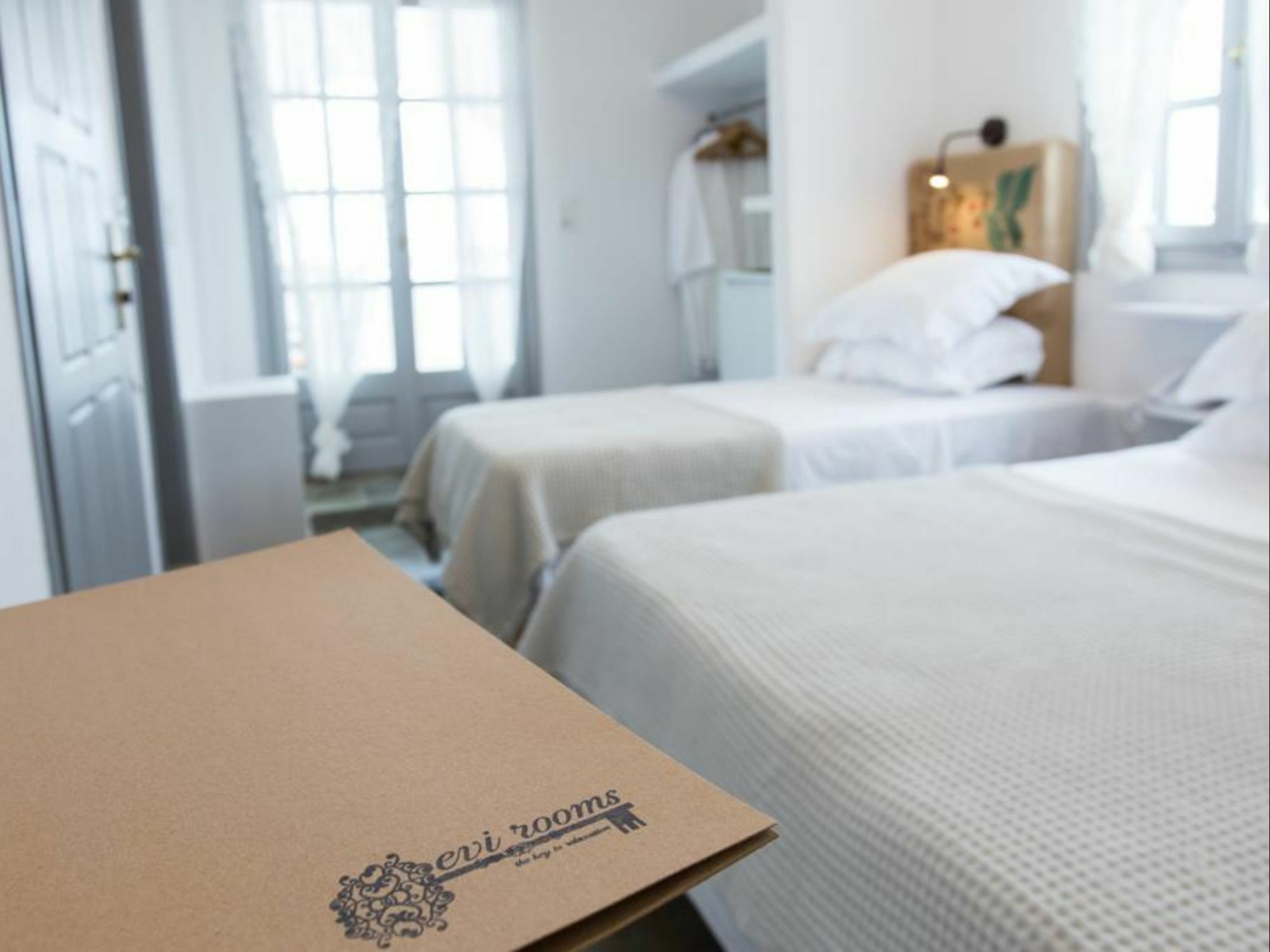 Evi Rooms Alikí Kültér fotó